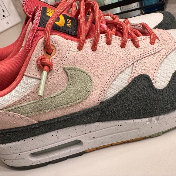 Nike Air Max with Pink and Green Accents - Picture 2 of 5